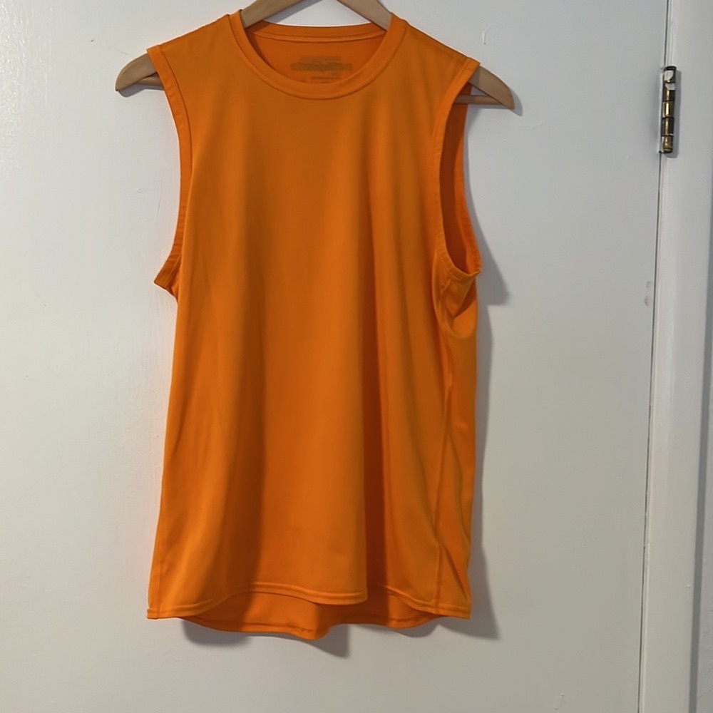 Size Large. 100% Polyester